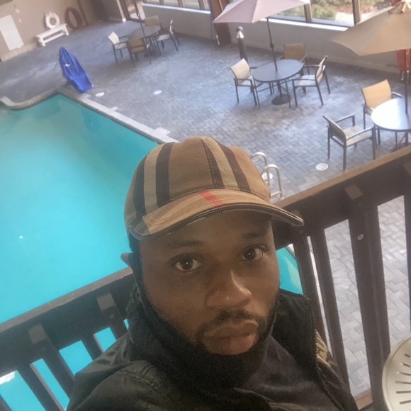 Meet your Posher, Maurice - Picture 1 of 1